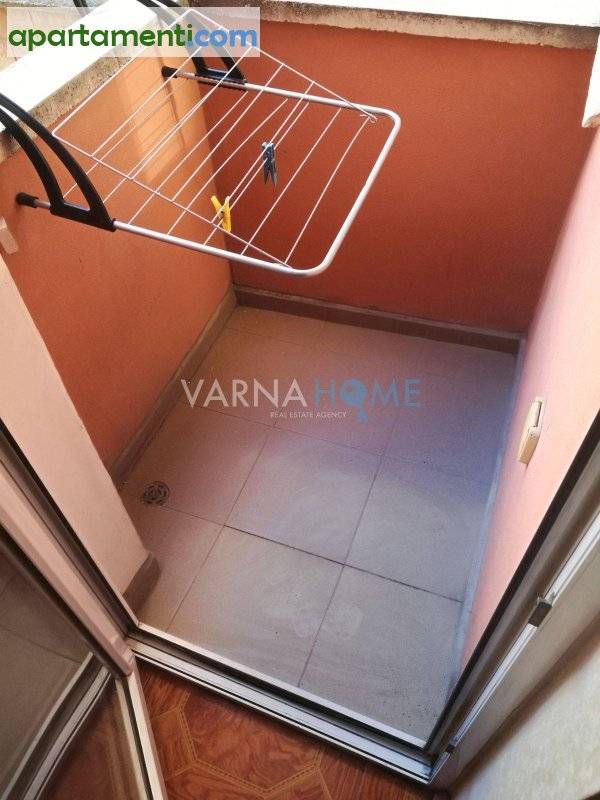 Едностаен апартамент Варна Център 4
