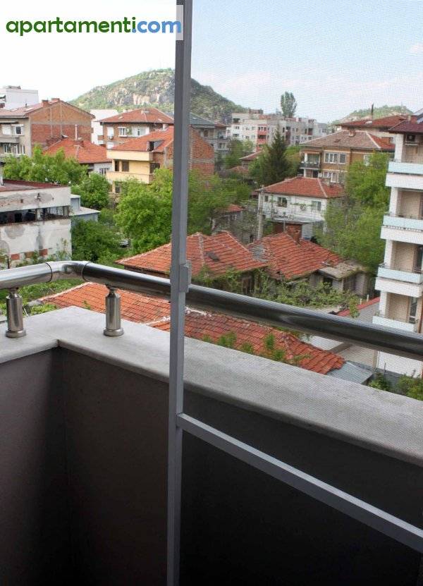 Двустаен апартамент, Пловдив, Въстанически 14