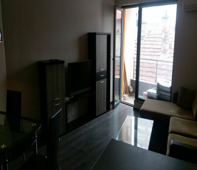 Двустаен апартамент, Пазарджик, Център 10