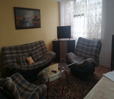 Тристаен апартамент, Пловдив, Съдийски 12