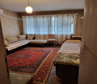 Многостаен апартамент, Бургас, Център 6