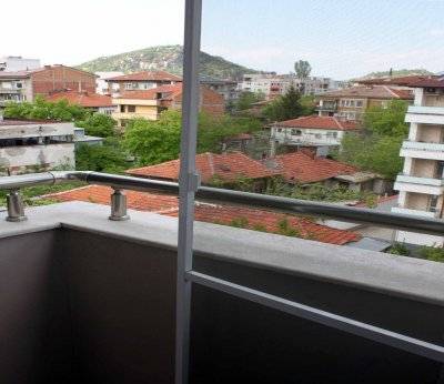 Двустаен апартамент, Пловдив, Въстанически 14