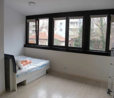 Едностаен апартамент, Пловдив, Младежки хълм